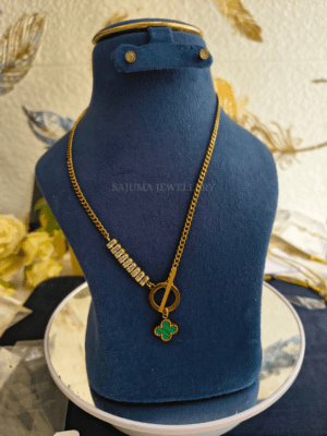 Emerald Crystal Toggle Necklace Set