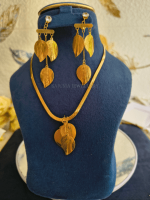 Golden Leaf Charm Necklace Set