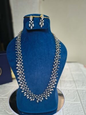 Silver Leaf Radiance Long Set