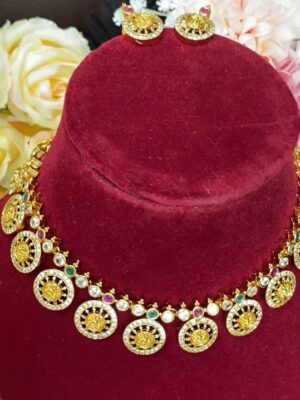 Royal Coin Sparkle Choker Set