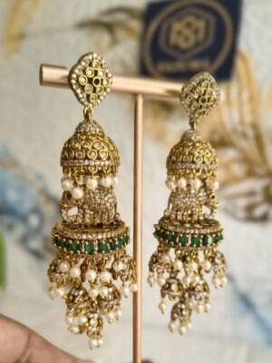 Earring