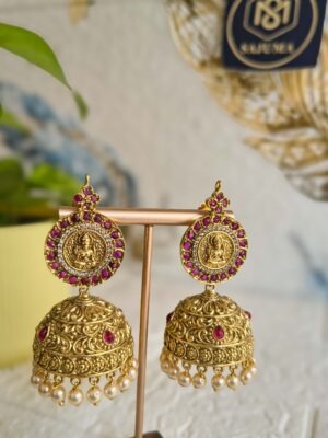 Earring