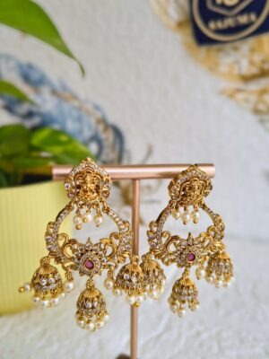 Earring