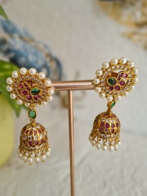 Earring