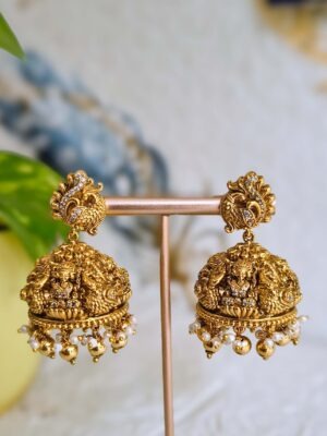 Earring