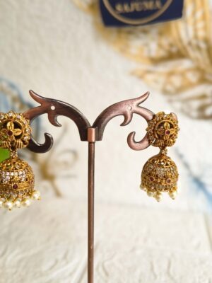 Earring