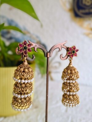 Earring