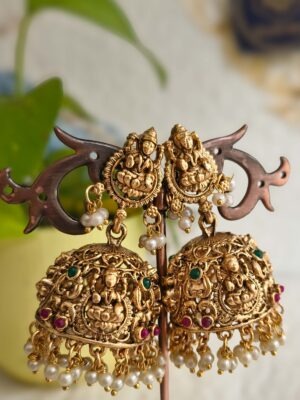 Earring