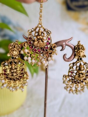 Earring