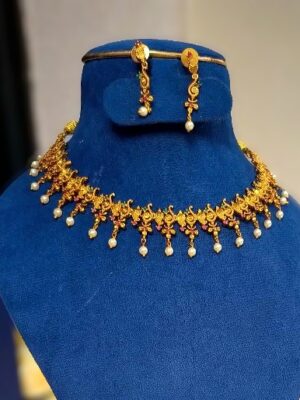 Lakshmi Pearl Antique Choker