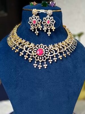 The Regal Bloom Necklace