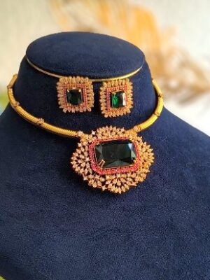 Premium Aishwaryam Emerald Set